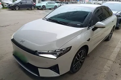 Xpeng P5 · 2021 год