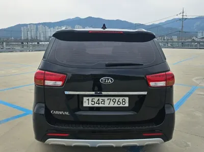Kia Canival 2018, 91910 км, за 8589.36 USD - фото 7