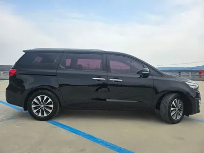 Kia Canival 2018, 91910 км, за 8589.36 USD - фото 9