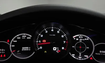 Porsche Cayenne 2021, 82936 км, за 45711.67 USD - фото 8
