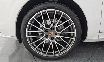 Porsche Cayenne 2021, 44515 км, за 58176.46 USD