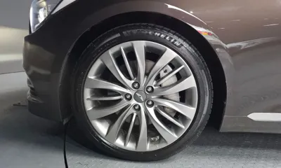 Hyundai Genesis 2016, 165579 км, за 6449.51 USD