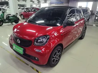 Smart Smart Forfour · 2017 год