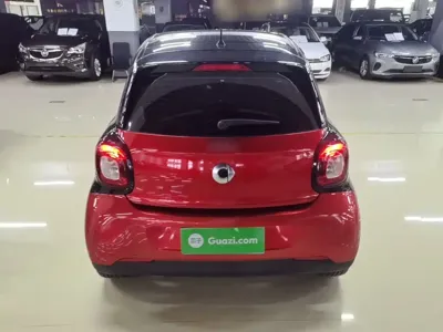 Smart Smart Forfour 2017, 67000 км, за 7318.93 USD - фото 6