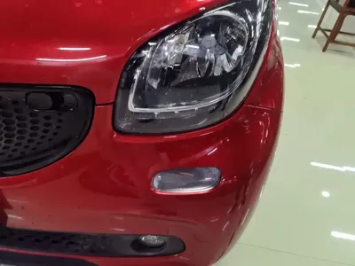 Smart Smart Forfour 2017, 67000 км, за 7318.93 USD - фото 24