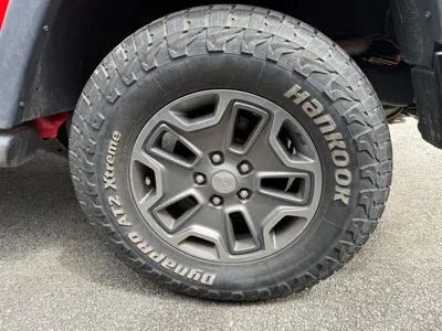 Jeep Wrangler 2017, 104753 км, за 13196.38 USD