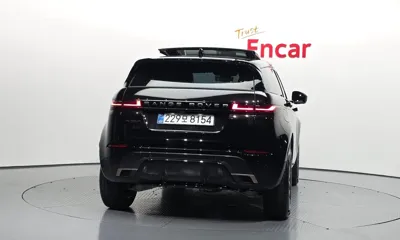 Land Rover Range Rover Evoque 2025, 3206 км, за 39385.59 USD
