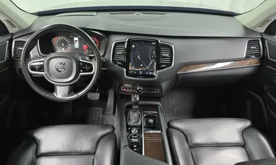 Volvo XC90 2018, 124238 км, за 19815 USD - фото 7