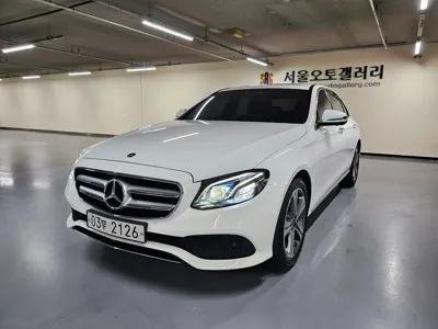 Mercedes-Benz E-Class · 2018 год
