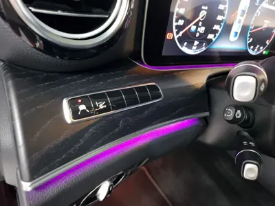 Mercedes-Benz E-Class 2018, 26000 км, за 18558.3 USD - фото 18
