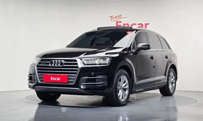 Audi Q7 2019, 61961 км, за 22691.4 USD