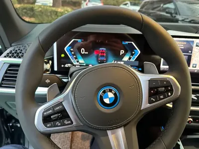 BMW X5 2026, 369 км, за 0 USD - фото 8