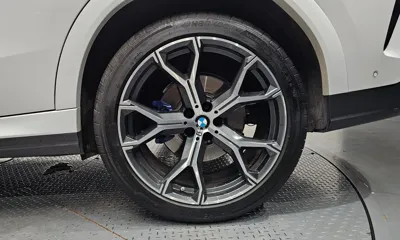 BMW X6 2023, 100605 км, за 40658.38 USD - фото 21