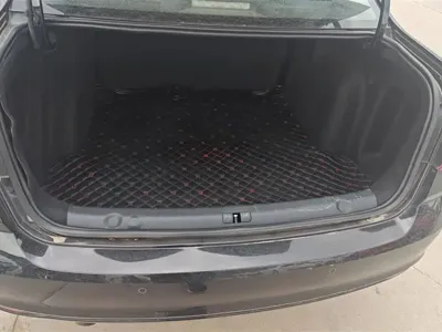 Volkswagen Lavida 2018, 136400 км, за 5194.13 USD