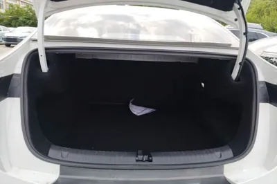BYD e7 2025, 10800 км, за 17285 USD - фото 22