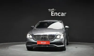 Mercedes-Benz E-Class 2020, 26633 км, за 20425.72 USD