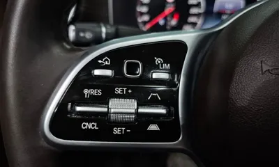Mercedes-Benz E-Class 2020, 26633 км, за 20425.72 USD - фото 18