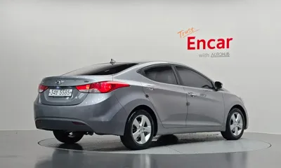 Hyundai Avante 2014, 137422 км, за 2797.3 USD