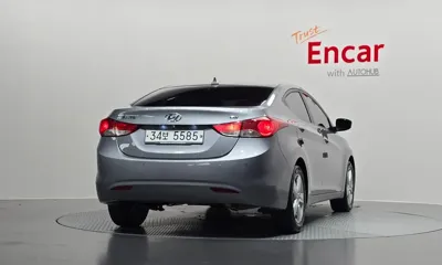 Hyundai Avante 2014, 137422 км, за 2797.3 USD