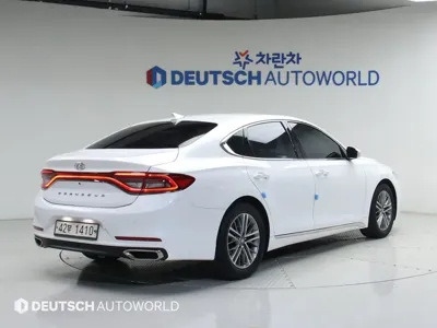 Hyundai Grandeur 2018, 94426 км, за 9849.29 USD