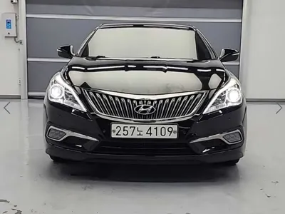 Hyundai Grandeur 2017, 191494 км, за 3244.3 USD
