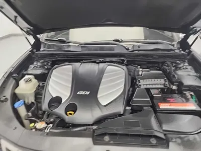 Hyundai Grandeur 2017, 191494 км, за 3244.3 USD