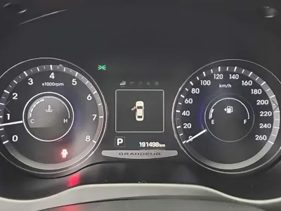Hyundai Grandeur 2017, 191494 км, за 3242.82 USD - фото 6