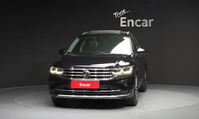 Volkswagen Tiguan 2021, 49996 км, за 21127.21 USD