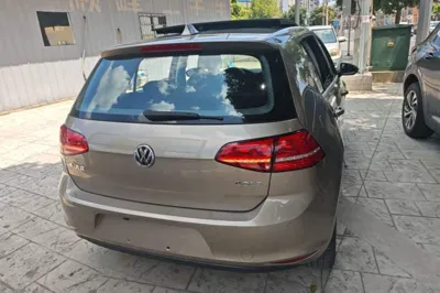Volkswagen Golf 2016, 114300 км, за 7341 USD