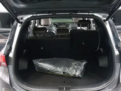 Hyundai Santafe 2021, 46315 км, за 16345.02 USD