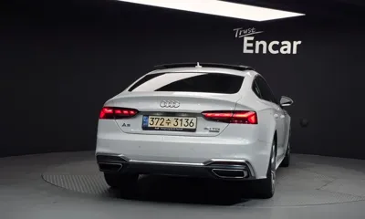 Audi A5 2020, 76234 км, за 26021.36 USD