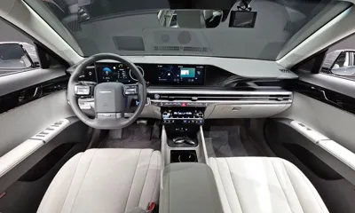Hyundai Grandeur 2025, 18255 км, за 22457.88 USD - фото 7