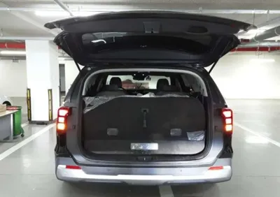Kia Canival 2024, 72009 км, за 9137.46 USD - фото 9