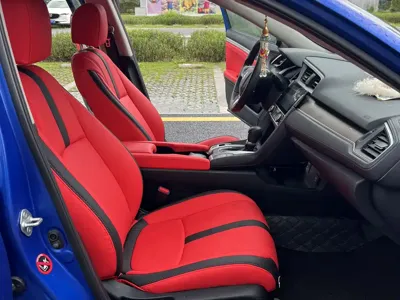 Honda Civic 2019, 60000 км, за 7779.69 USD - фото 12