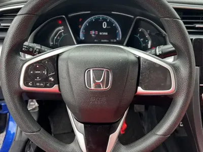 Honda Civic 2019, 60000 км, за 7779.69 USD - фото 14