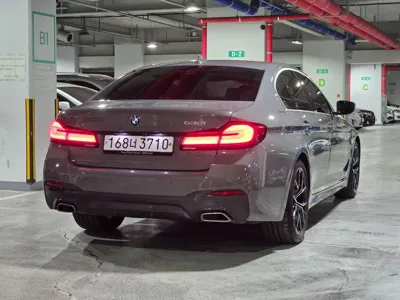 BMW 5-Series 2022, 19103 км, за 29315.98 USD