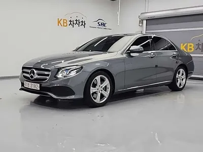 Mercedes-Benz E-Class · 2017 год