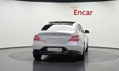 Genesis G70 2021, 33121 км, за 20888.43 USD