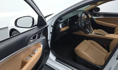 Genesis G70 2021, 33121 км, за 20888.43 USD - фото 10