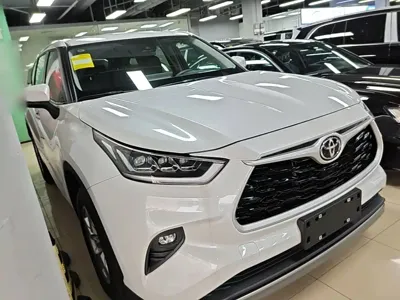 Toyota Highlander 2026, 100 км, за 34195.78 USD
