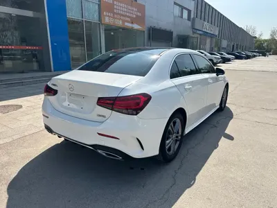 Mercedes-Benz A-Class 2020, 40000 км, за 11652.21 USD