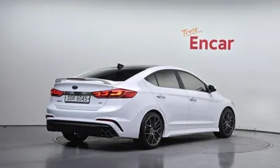 Hyundai Avante 2018, 146492 км, за 7862.57 USD