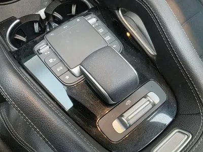 Mercedes-Benz GLE-Class 2022, 59437 км, за 46592.94 USD - фото 15