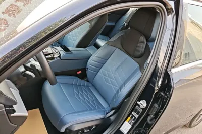 BMW i5 2024, 23700 км, за 38520 USD - фото 17