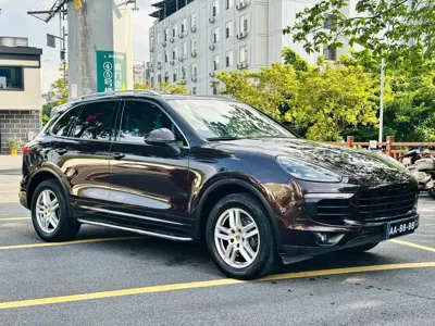 Porsche Cayenne 2017, 160000 км, за 26253.97 USD