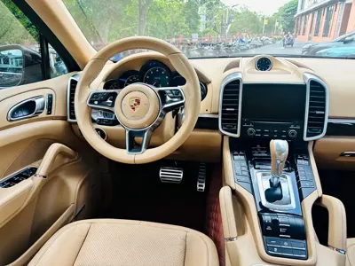 Porsche Cayenne 2017, 160000 км, за 26253.97 USD - фото 30