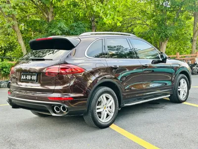 Porsche Cayenne 2017, 160000 км, за 26253.97 USD - фото 37