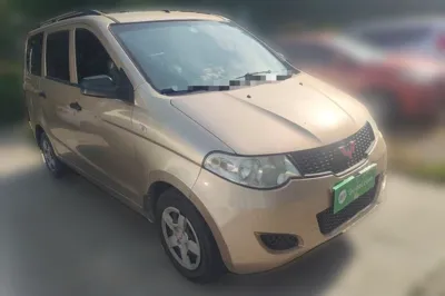 Wuling Hongguang 2014, 134900 км, за 2464 USD - фото 3