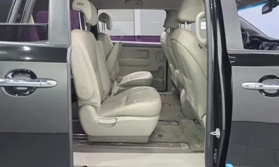 Kia Canival 2016, 110221 км, за 7201.85 USD - фото 12