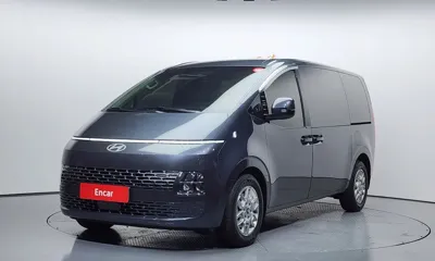 Hyundai Staria · 2025 год